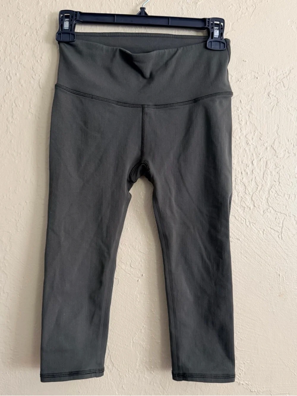 lululemon athletica High-Waist Capri Leggings - Dark Green